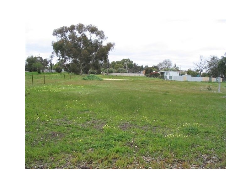 31 Moojebing Road, Katanning WA 6317