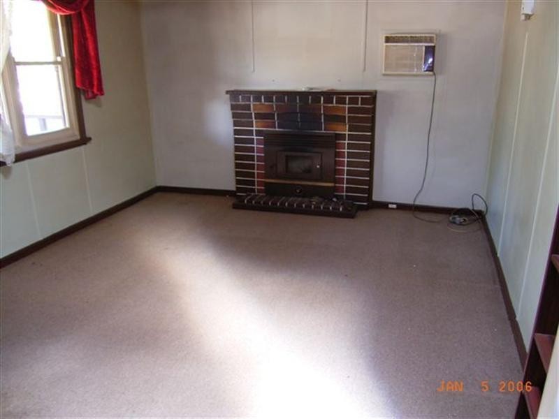 22 Railway Crescent, Gnowangerup WA 6335