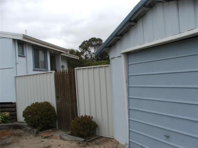 10 Golflinks Road, Katanning WA 6317