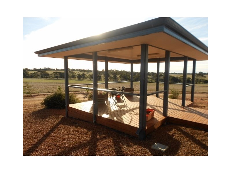 988 Warren Road, Katanning WA 6317