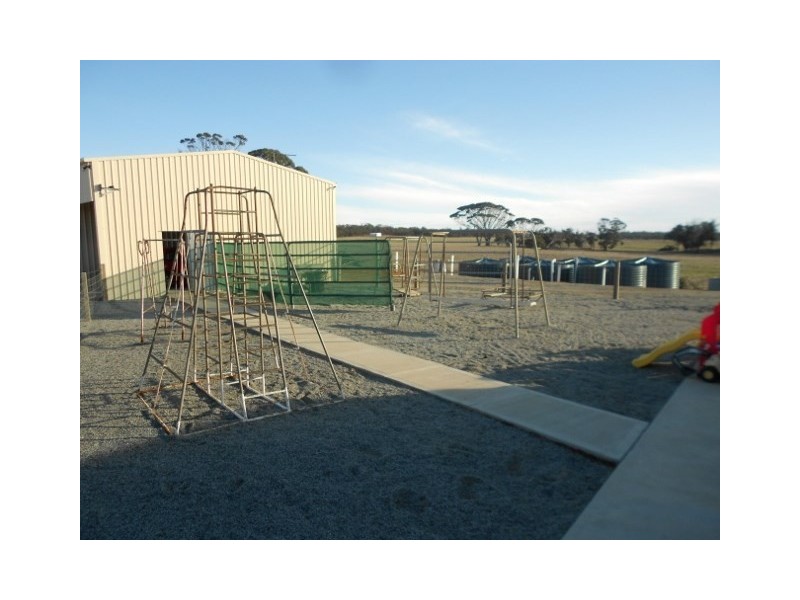 988 Warren Road, Katanning WA 6317