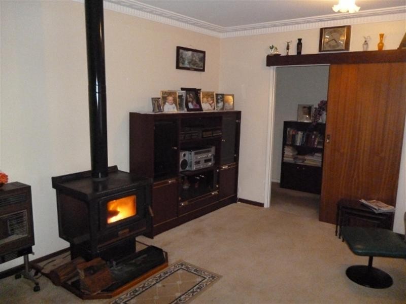 2 Sutherland Court, Katanning WA 6317