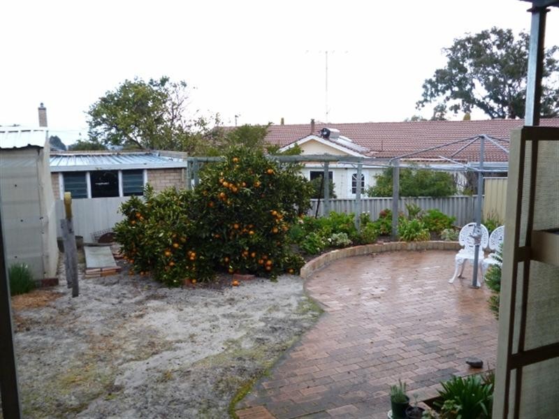 2 Sutherland Court, Katanning WA 6317