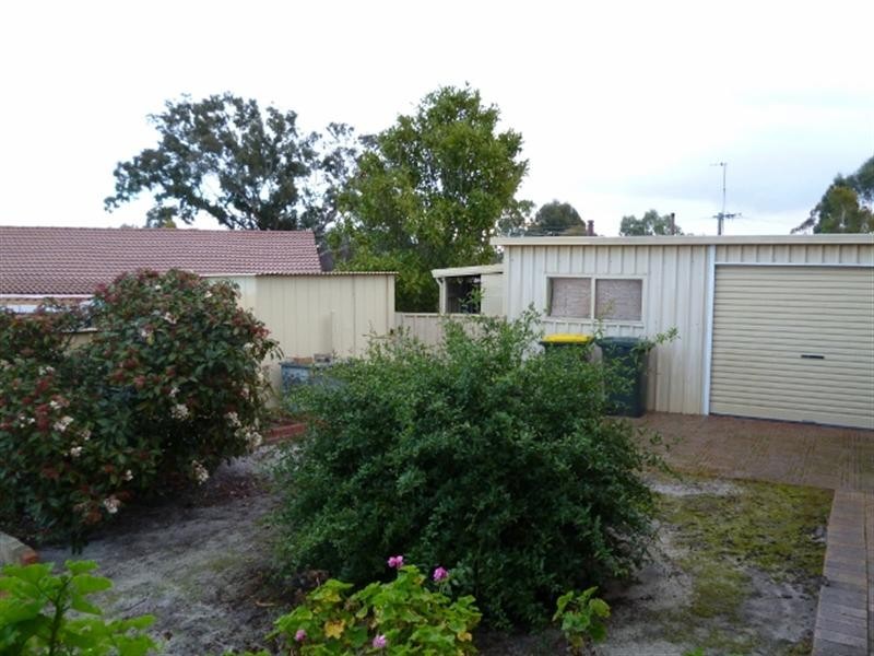 2 Sutherland Court, Katanning WA 6317