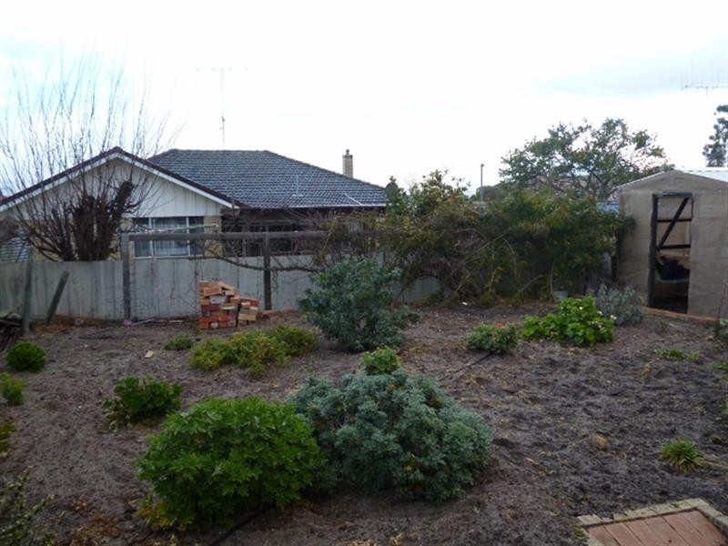 2 Sutherland Court, Katanning WA 6317