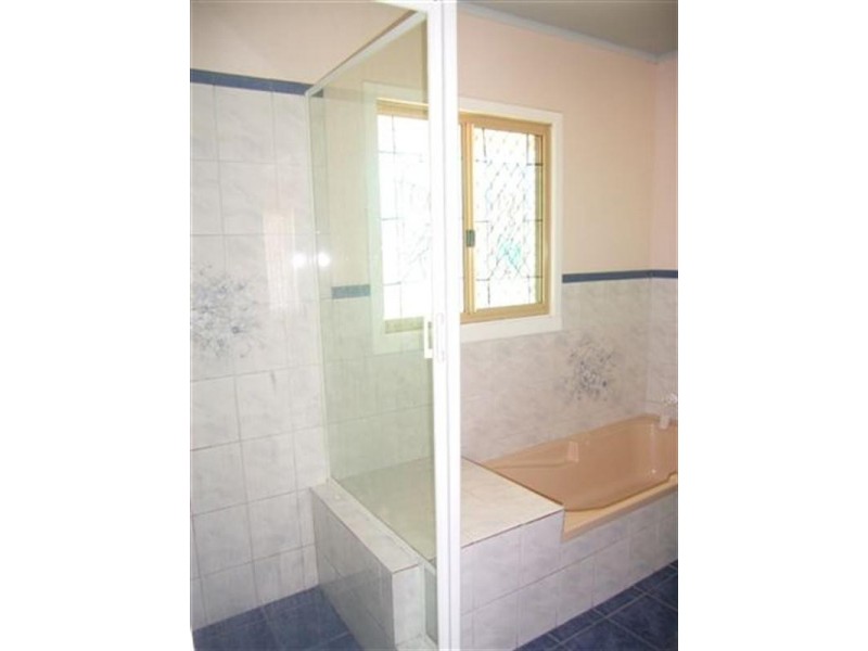 19 Synott Avenue, Katanning WA 6317