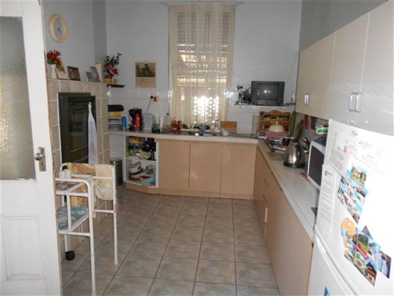 2 Drove Street, Katanning WA 6317
