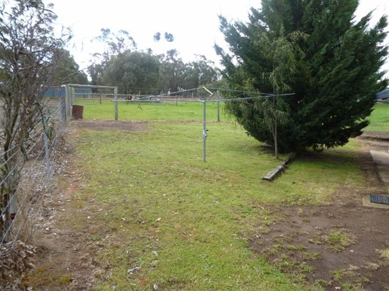 18 Forsythe Road, Kojonup WA 6395