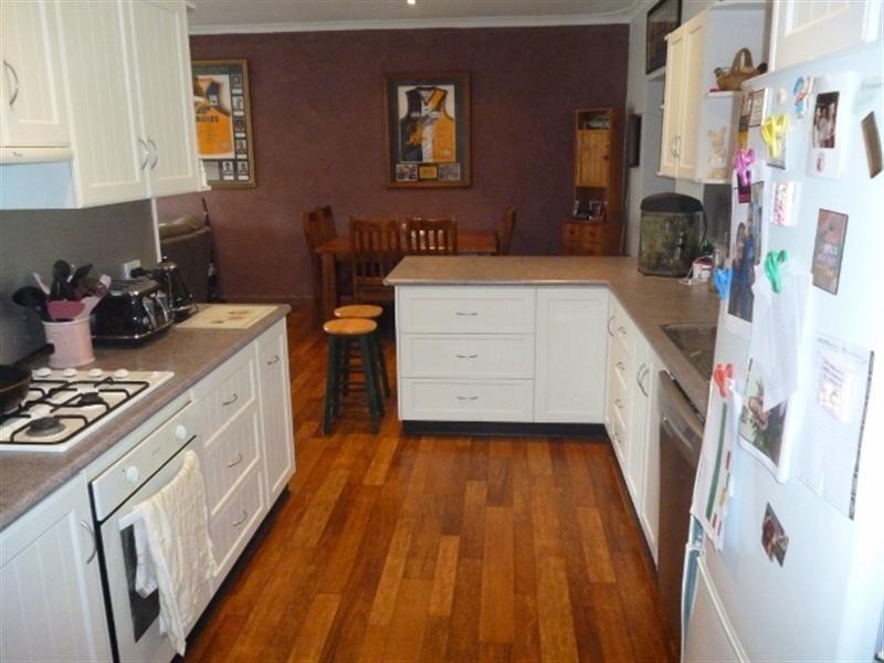 10 Arle Street, Katanning WA 6317