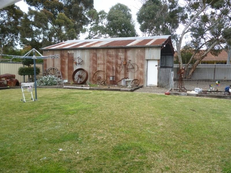 10 Arle Street, Katanning WA 6317