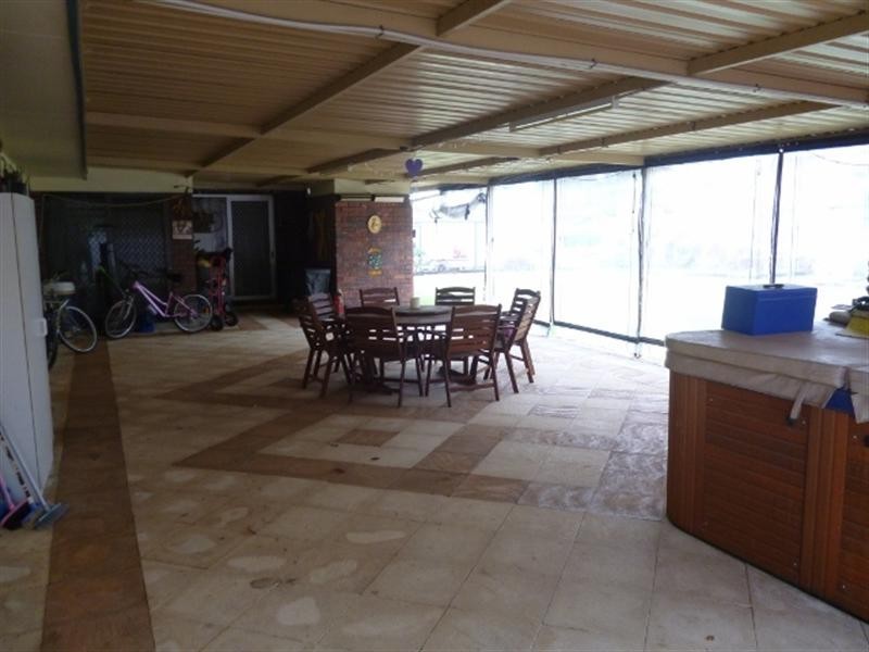 10 Arle Street, Katanning WA 6317