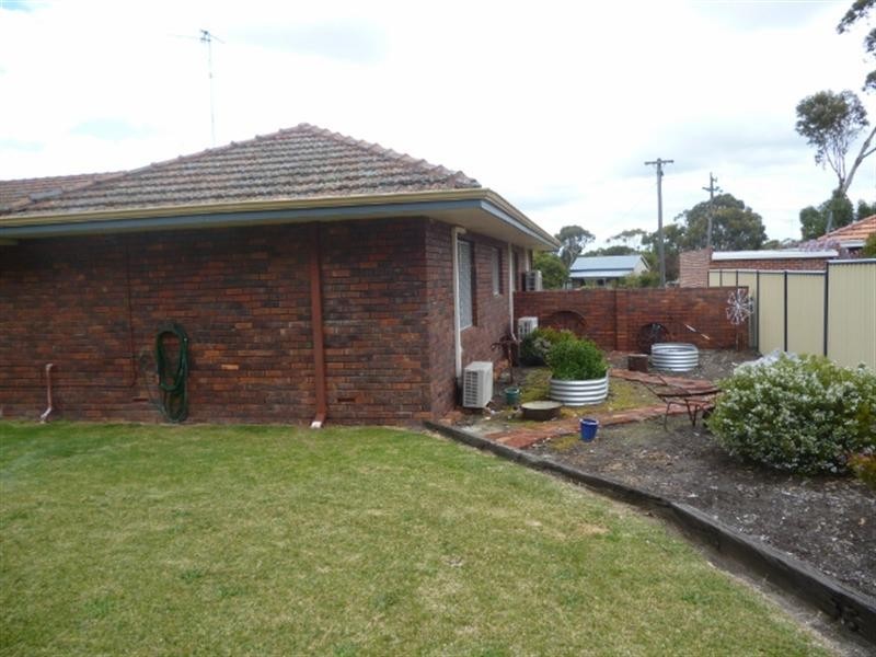 10 Arle Street, Katanning WA 6317