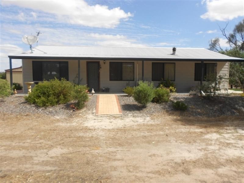 11 Steere Road, Woodanilling WA 6316