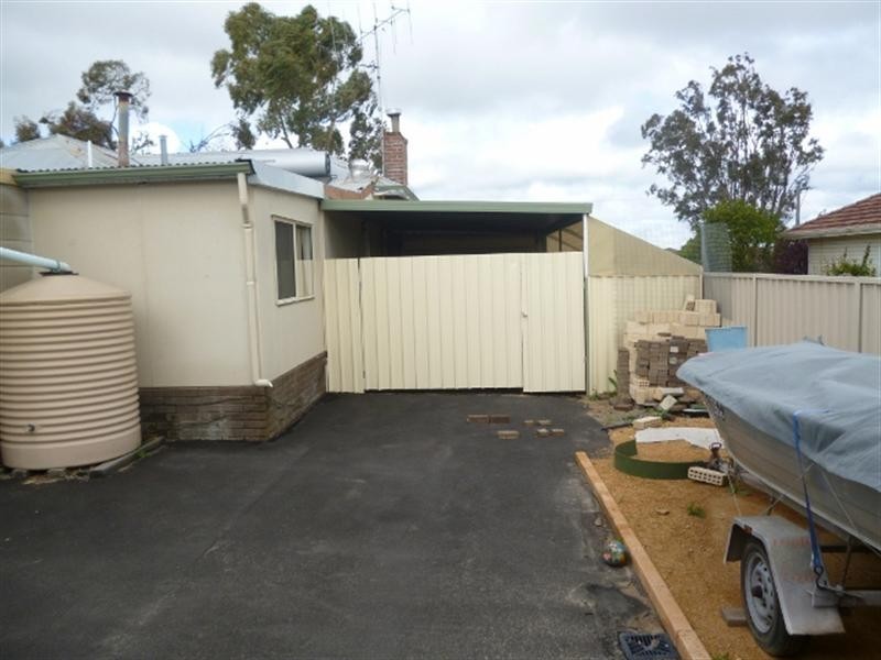 29 Chipper Street, Katanning WA 6317