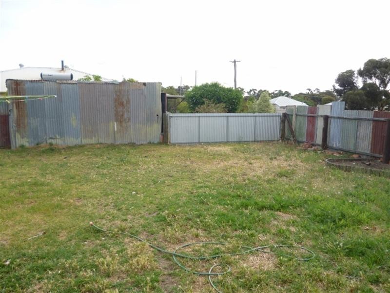 20 Blantyre Street, Katanning WA 6317