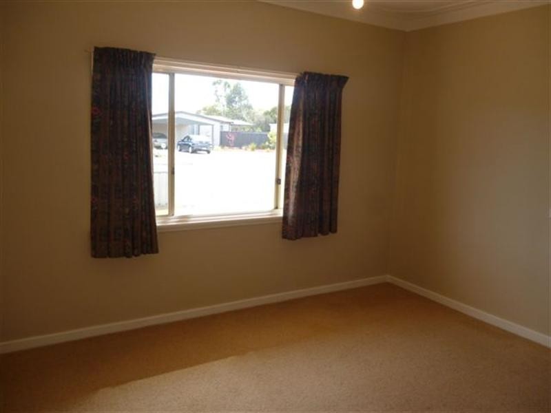 73 Piesse Street, Katanning WA 6317