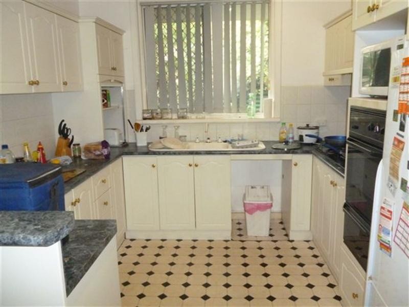 17 Claude Street, Katanning WA 6317