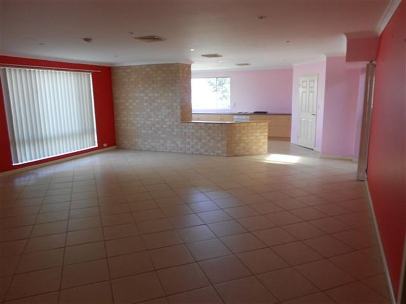 33 Amherst Street, Katanning WA 6317