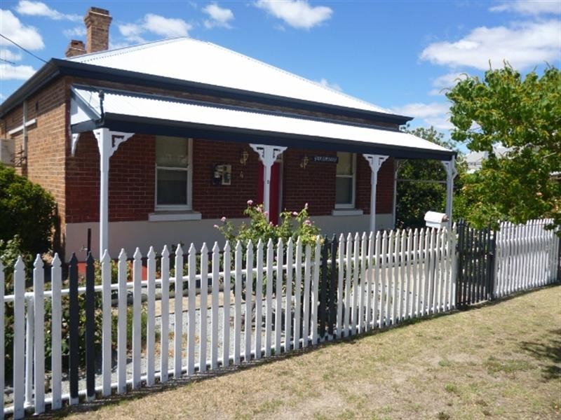 4 Carlisle Street, Katanning WA 6317