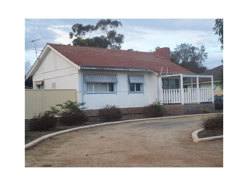 3 Kemble Terrace, Katanning WA 6317