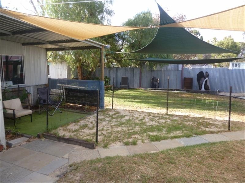 16 Cardigan Street, Woodanilling WA 6316