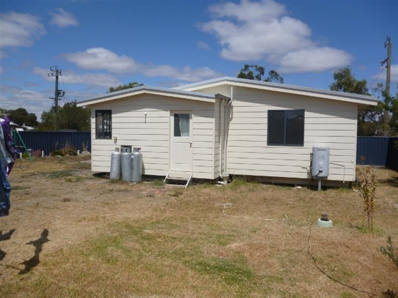 57 Piesse Street, Katanning WA 6317