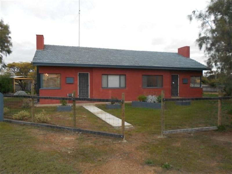 15 aylmore, Gnowangerup WA 6335