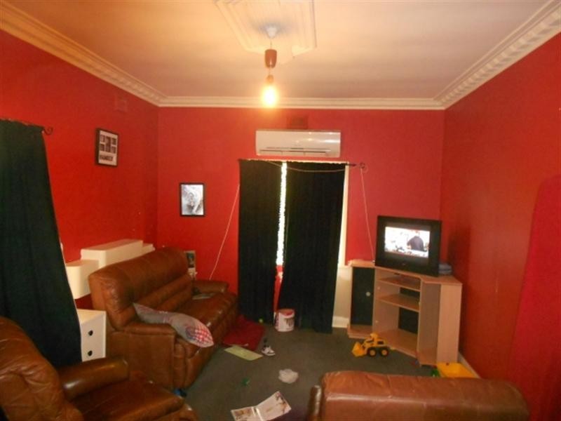 15 Conroy Street, Katanning WA 6317