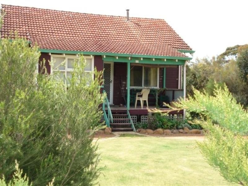 44 Reilly Street, Broomehill WA 6318