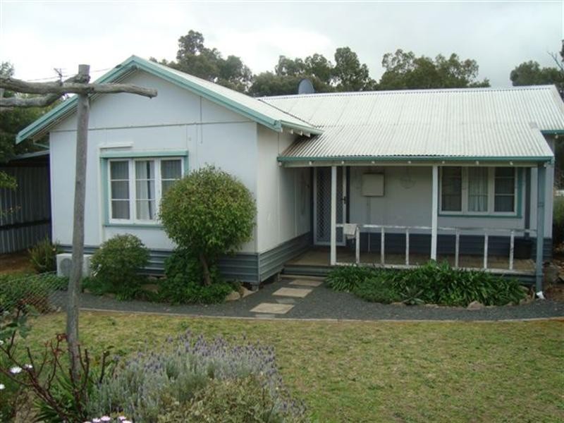 21 Gordon Street, Kojonup WA 6395