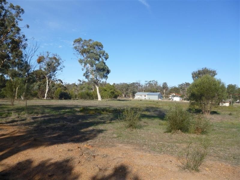Lot 269 and 270 Leathley Street, Broomehill WA 6318