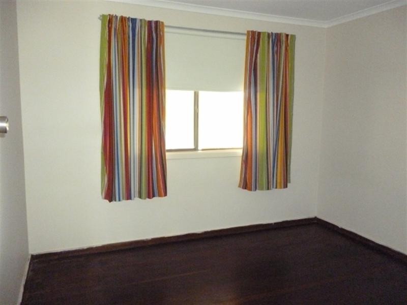 2 Janitor Street, Broomehill WA 6318