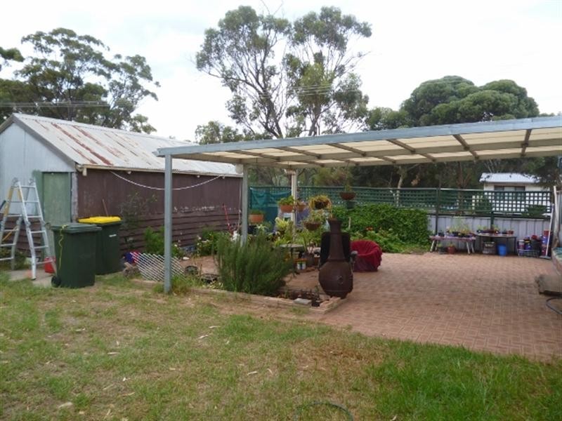 20 Dijon Street, Katanning WA 6317