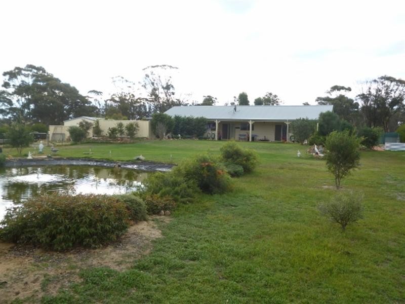 113 Nelson Street, Broomehill WA 6318