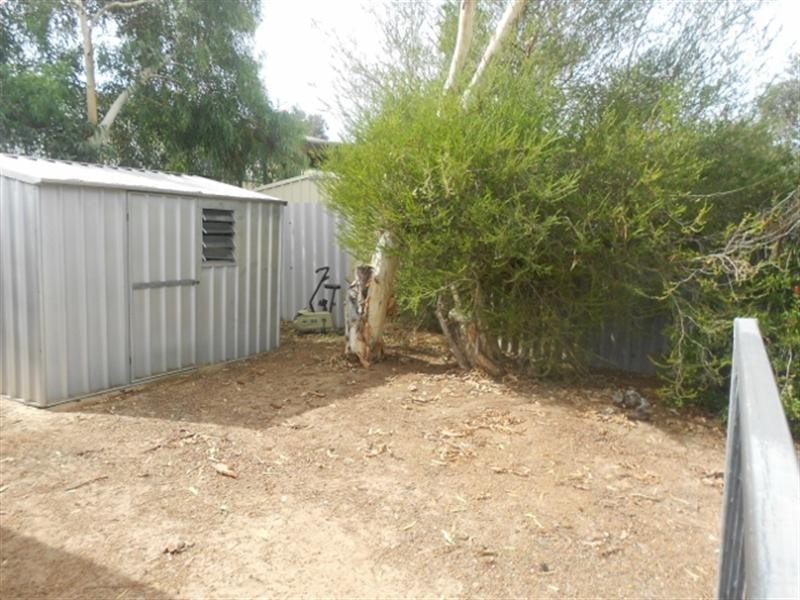 3A and 3B Newton Street, Kojonup WA 6395