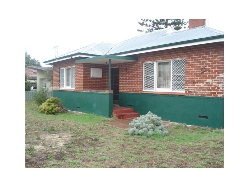 55 Park Street, Katanning WA 6317