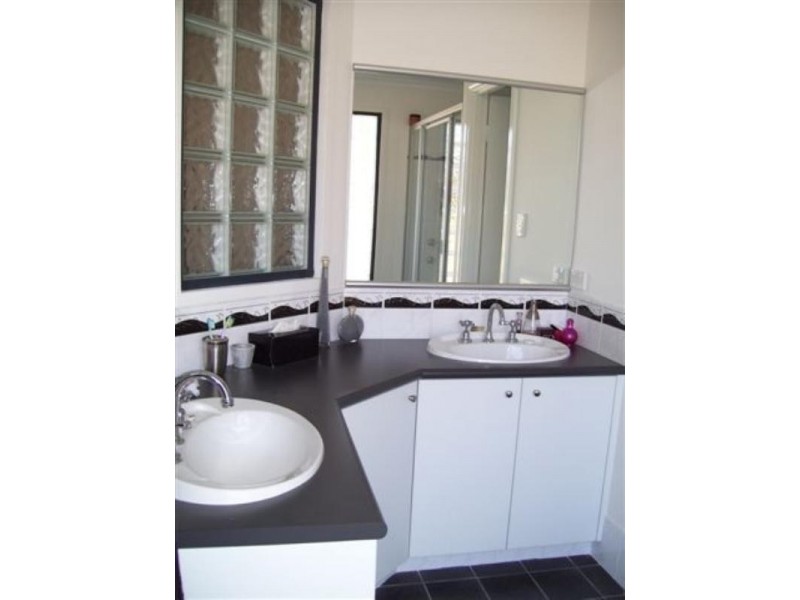 79 Wanke Street, Katanning WA 6317