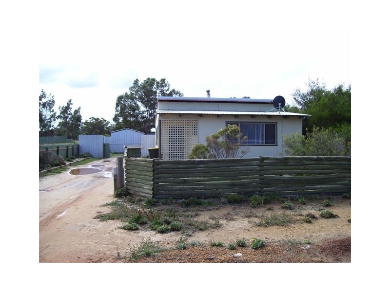 41 Cullen Street, Katanning WA 6317