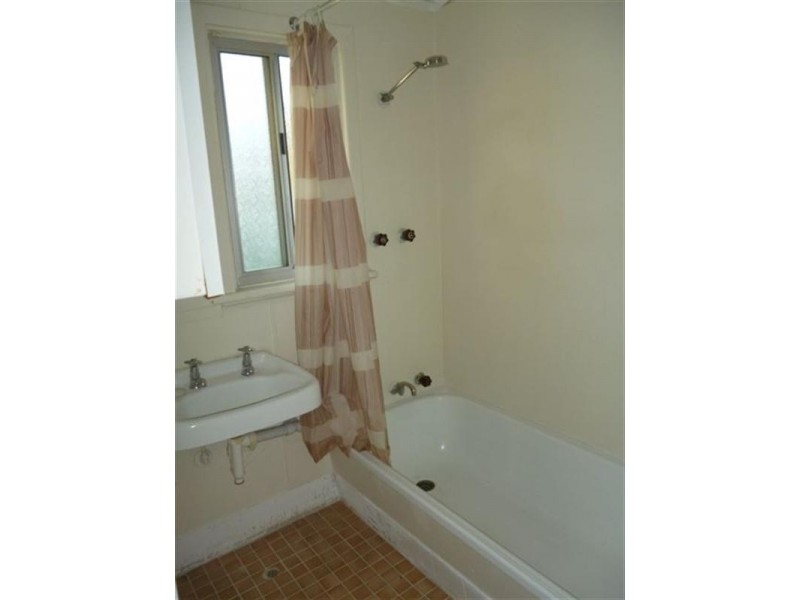 4 Cobham Street, Katanning WA 6317