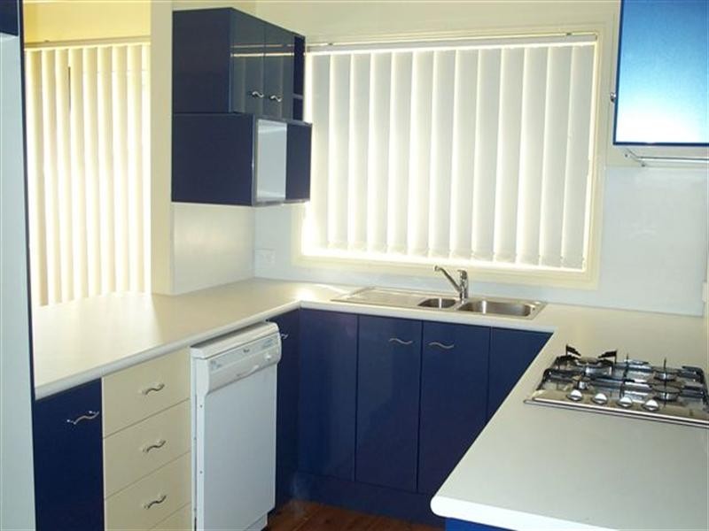 2/69 Brisbane Water Drive, Point Clare NSW 2250