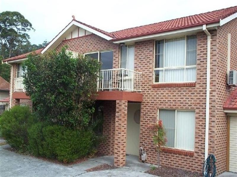 2/69 Brisbane Water Drive, Point Clare NSW 2250