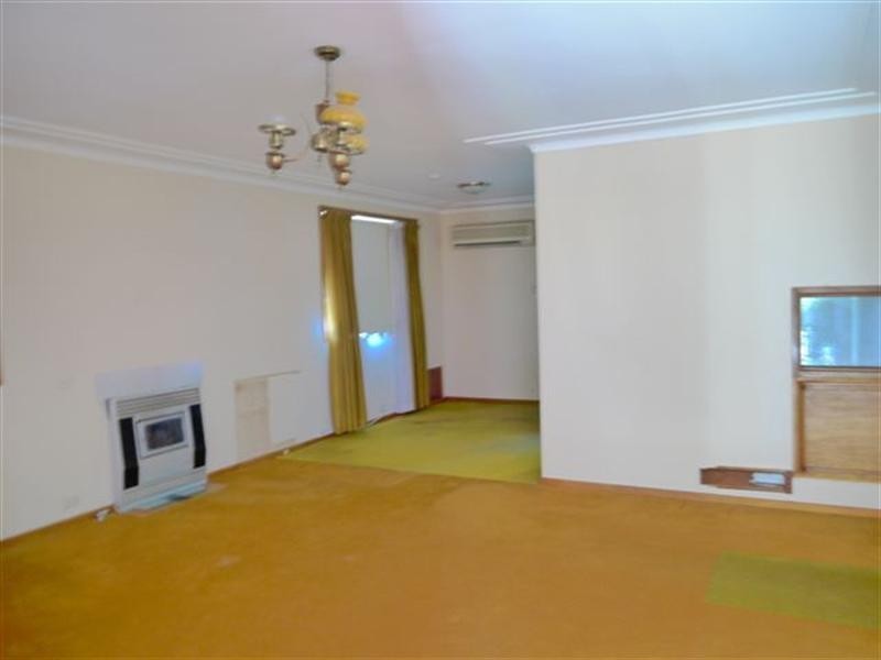 145 Brisbane Water Drive, Point Clare NSW 2250