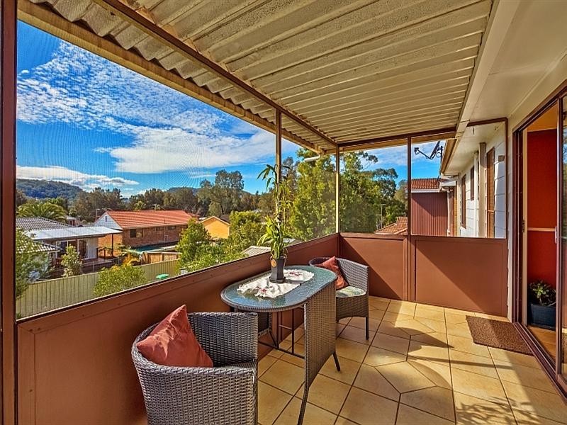 3 Welwyn Grove, Point Clare NSW 2250