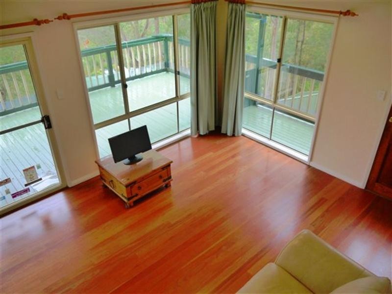 406 Glenrock Parade, Tascott NSW 2250