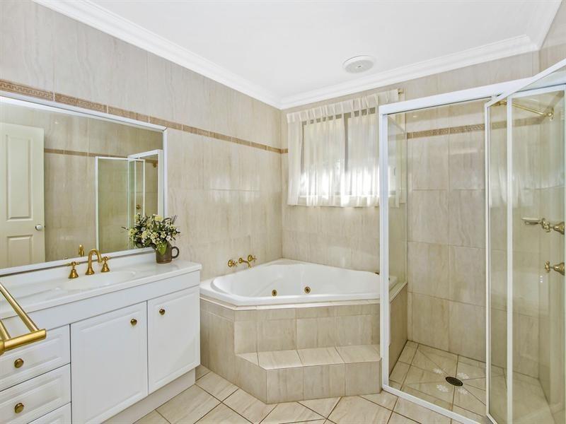 36/2 Adcock Avenue, West Gosford NSW 2250