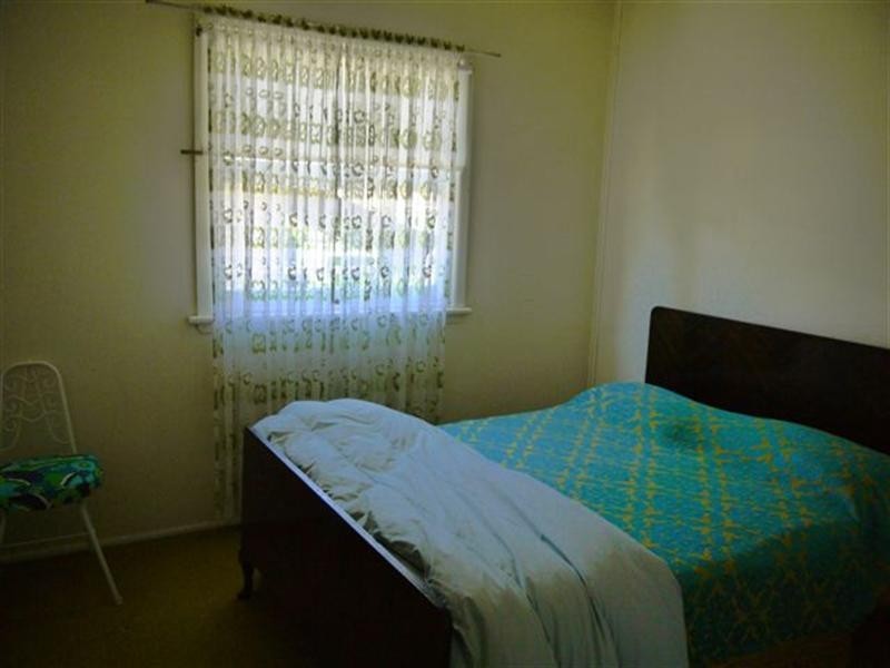 24 Talinga Avenue, Point Clare NSW 2250