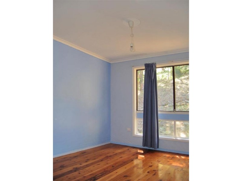 4 Bluefish Crescent, Tascott NSW 2250