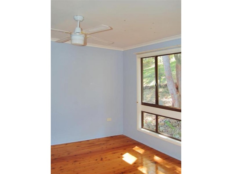 4 Bluefish Crescent, Tascott NSW 2250