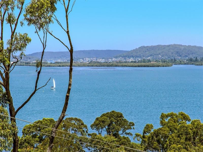 24 Kateena Avenue, Tascott NSW 2250