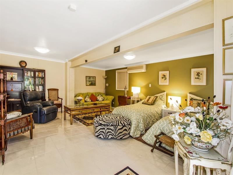 24 Kateena Avenue, Tascott NSW 2250